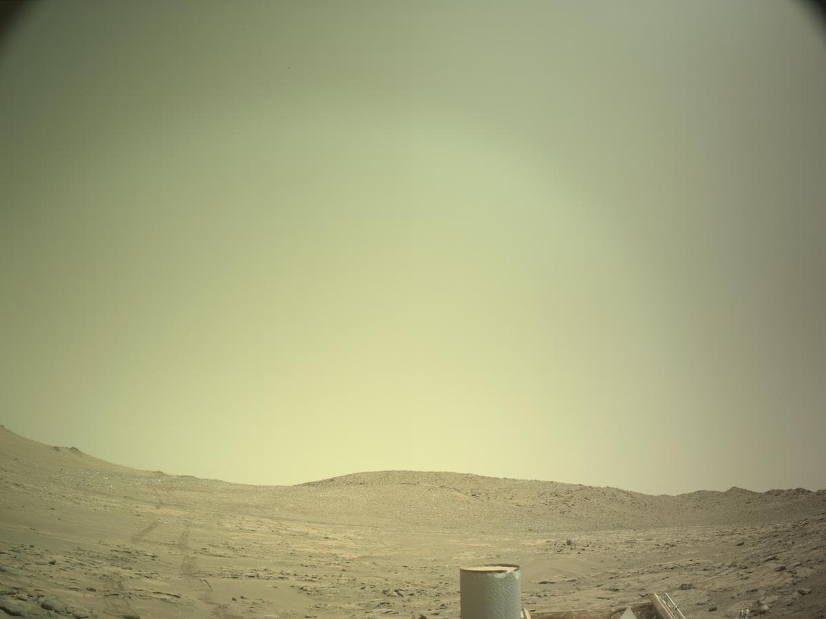 Mars image captured by NAVCAM_LEFT on Perseverance