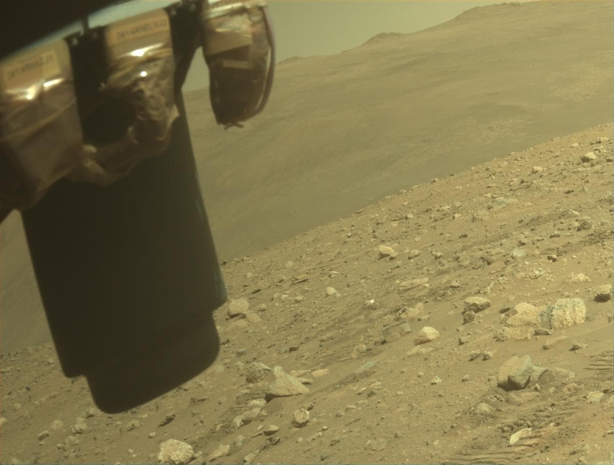 Mars image captured by FRONT_HAZCAM_LEFT_A on Perseverance