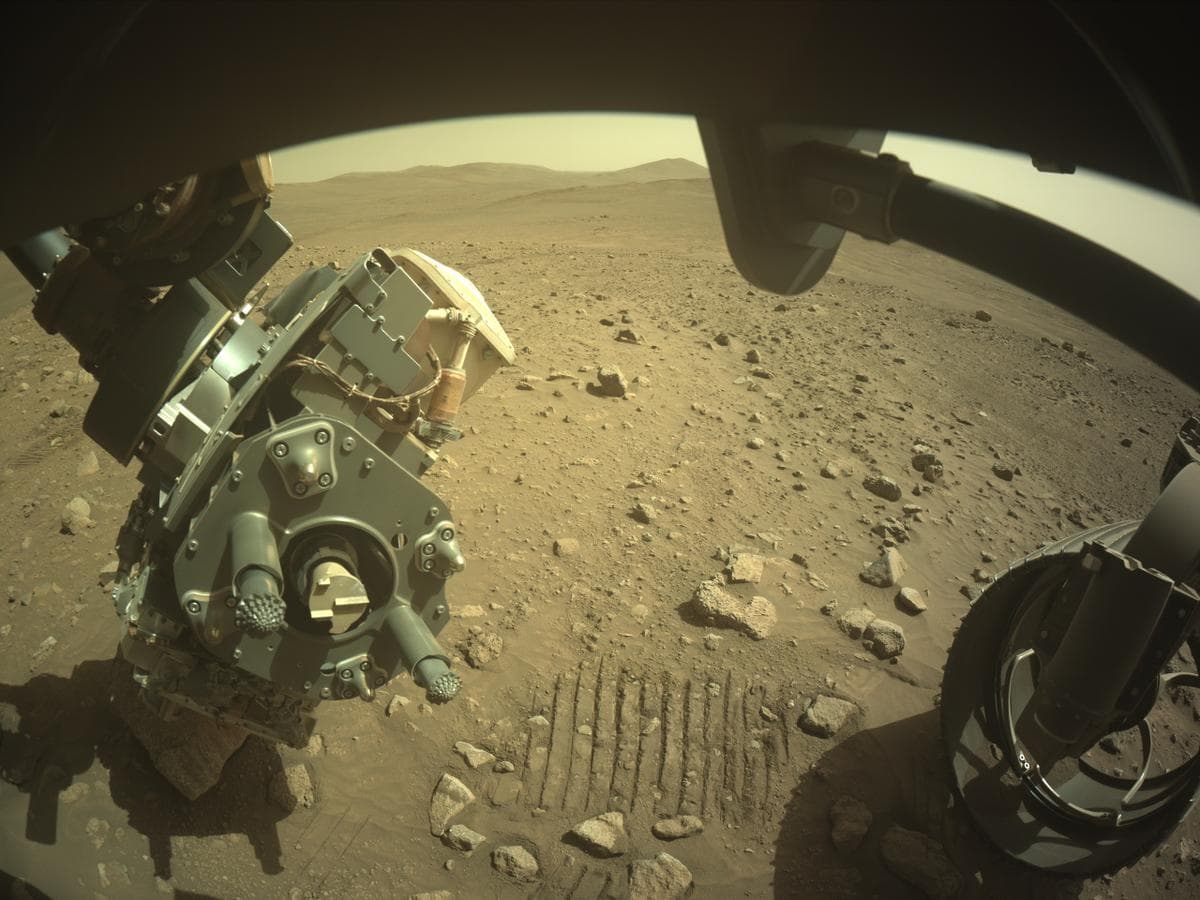Mars image captured by FRONT_HAZCAM_RIGHT_A on Perseverance