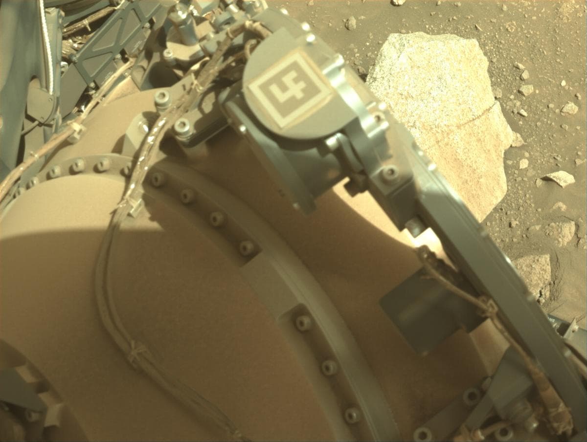 Mars image captured by NAVCAM_LEFT on Perseverance