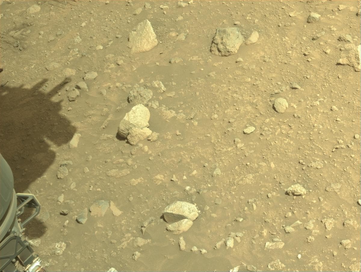 Mars image captured by NAVCAM_RIGHT on Perseverance