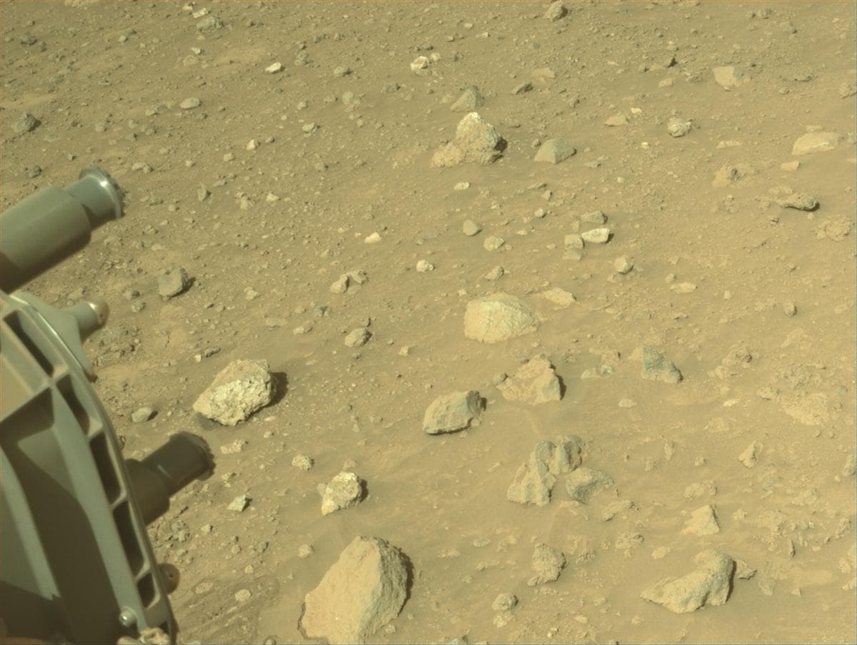 Mars image captured by NAVCAM_LEFT on Perseverance