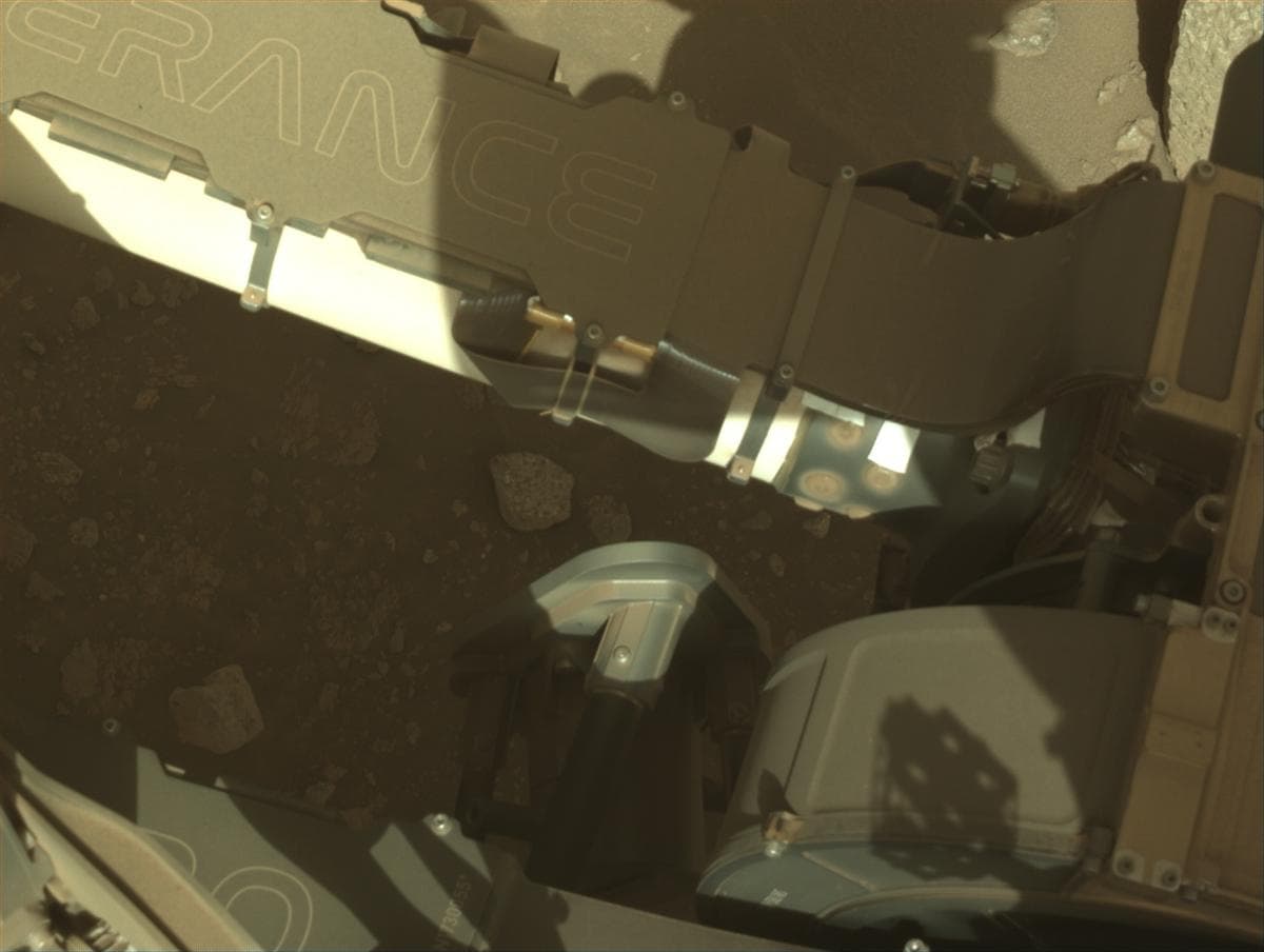 Mars image captured by NAVCAM_LEFT on Perseverance