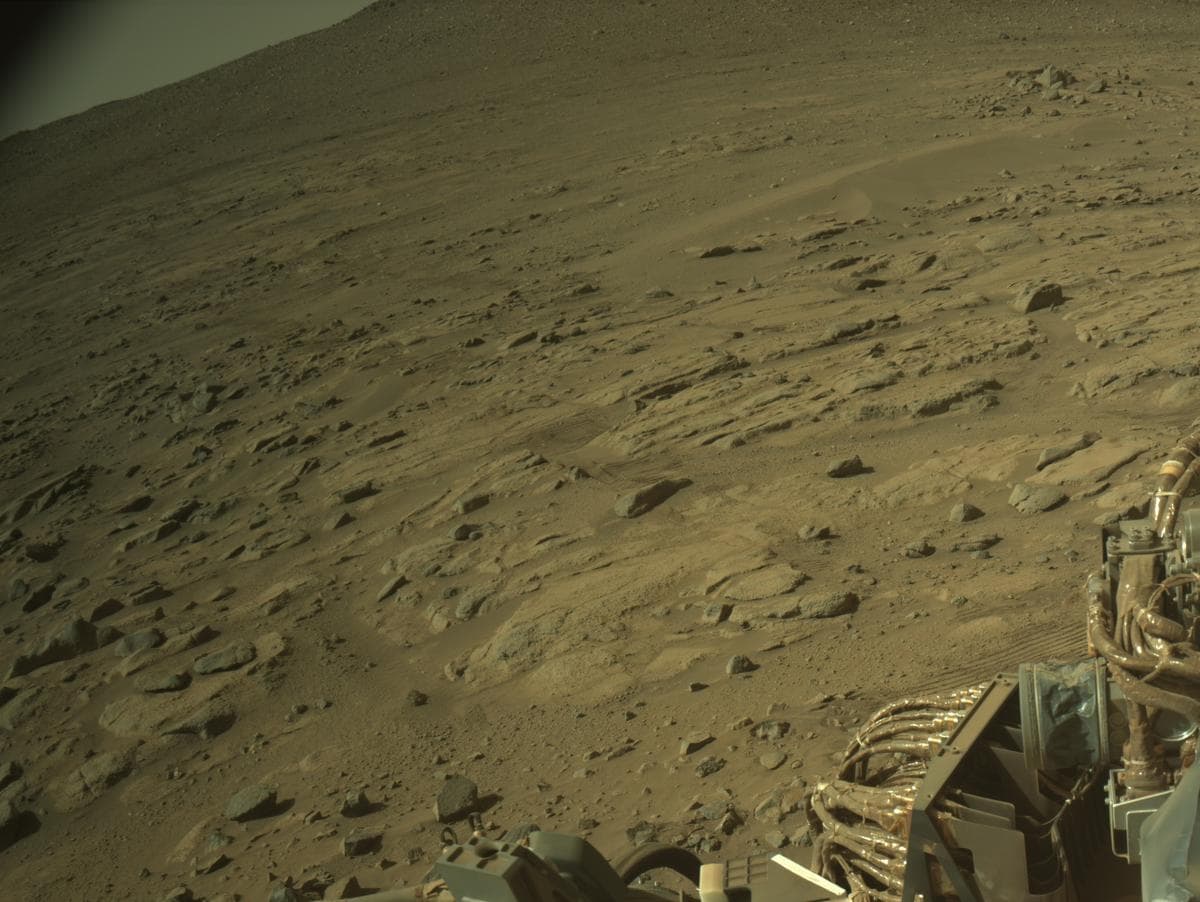 Mars image captured by NAVCAM_LEFT on Perseverance