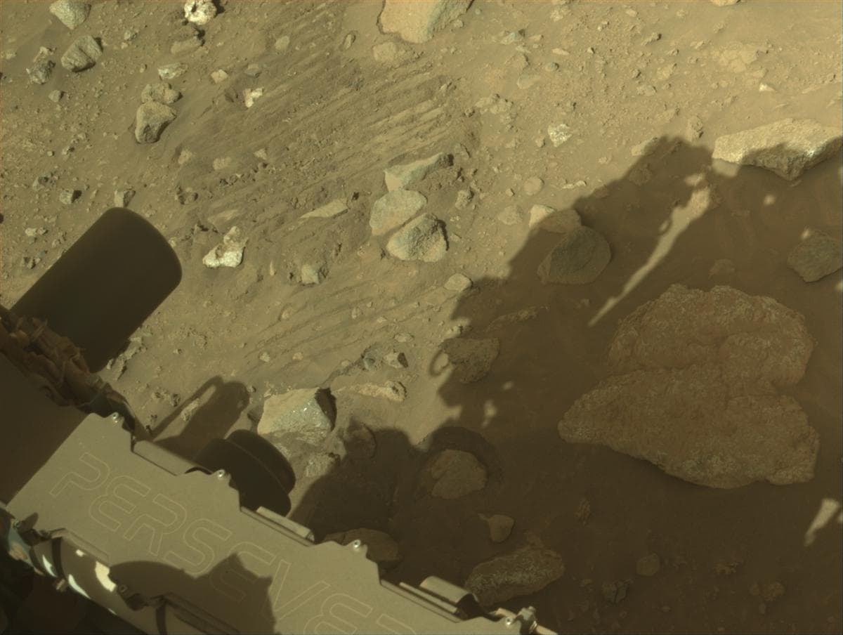 Mars image captured by NAVCAM_RIGHT on Perseverance