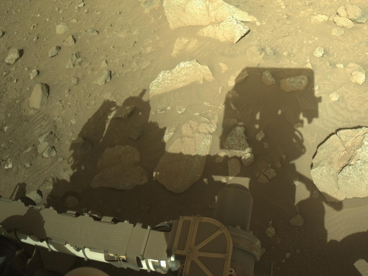 Mars image captured by NAVCAM_RIGHT on Perseverance