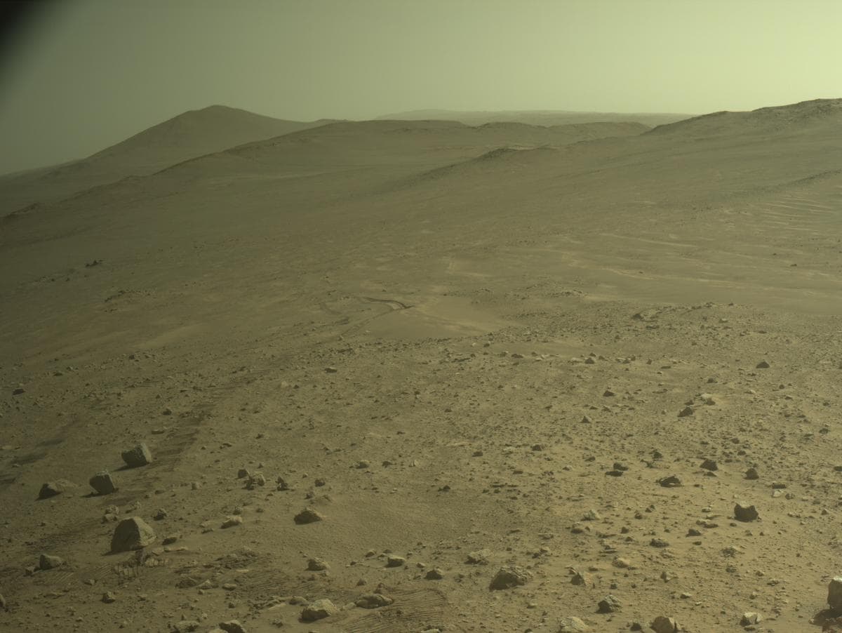 Mars image captured by NAVCAM_RIGHT on Perseverance