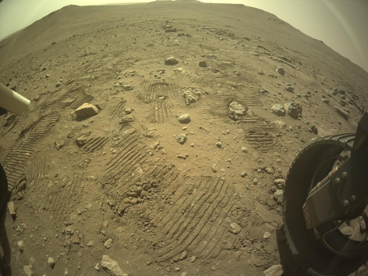 Mars image captured by REAR_HAZCAM_RIGHT on Perseverance