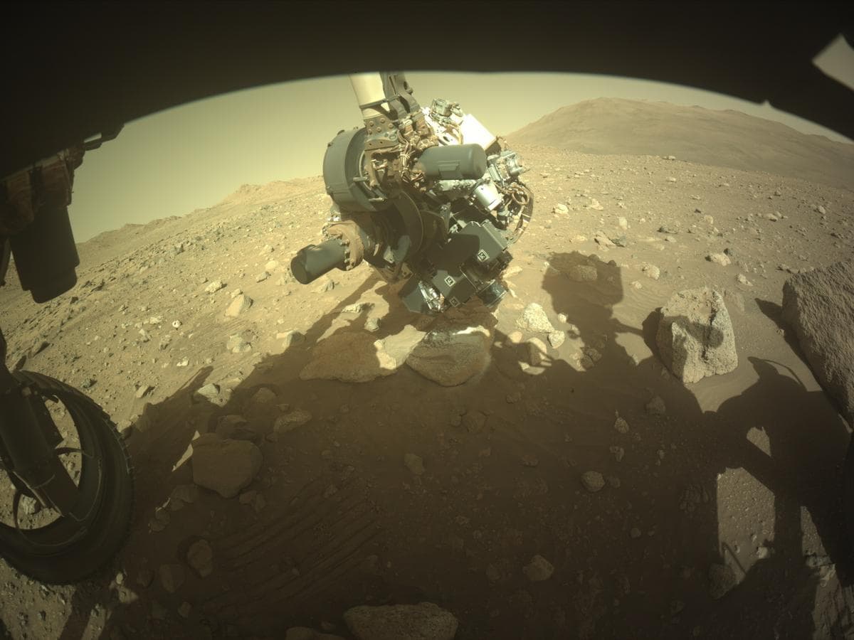 Mars image captured by FRONT_HAZCAM_LEFT_A on Perseverance