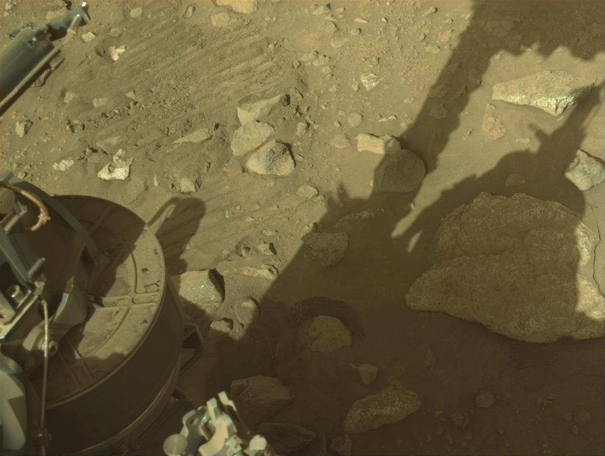 Mars image captured by NAVCAM_LEFT on Perseverance