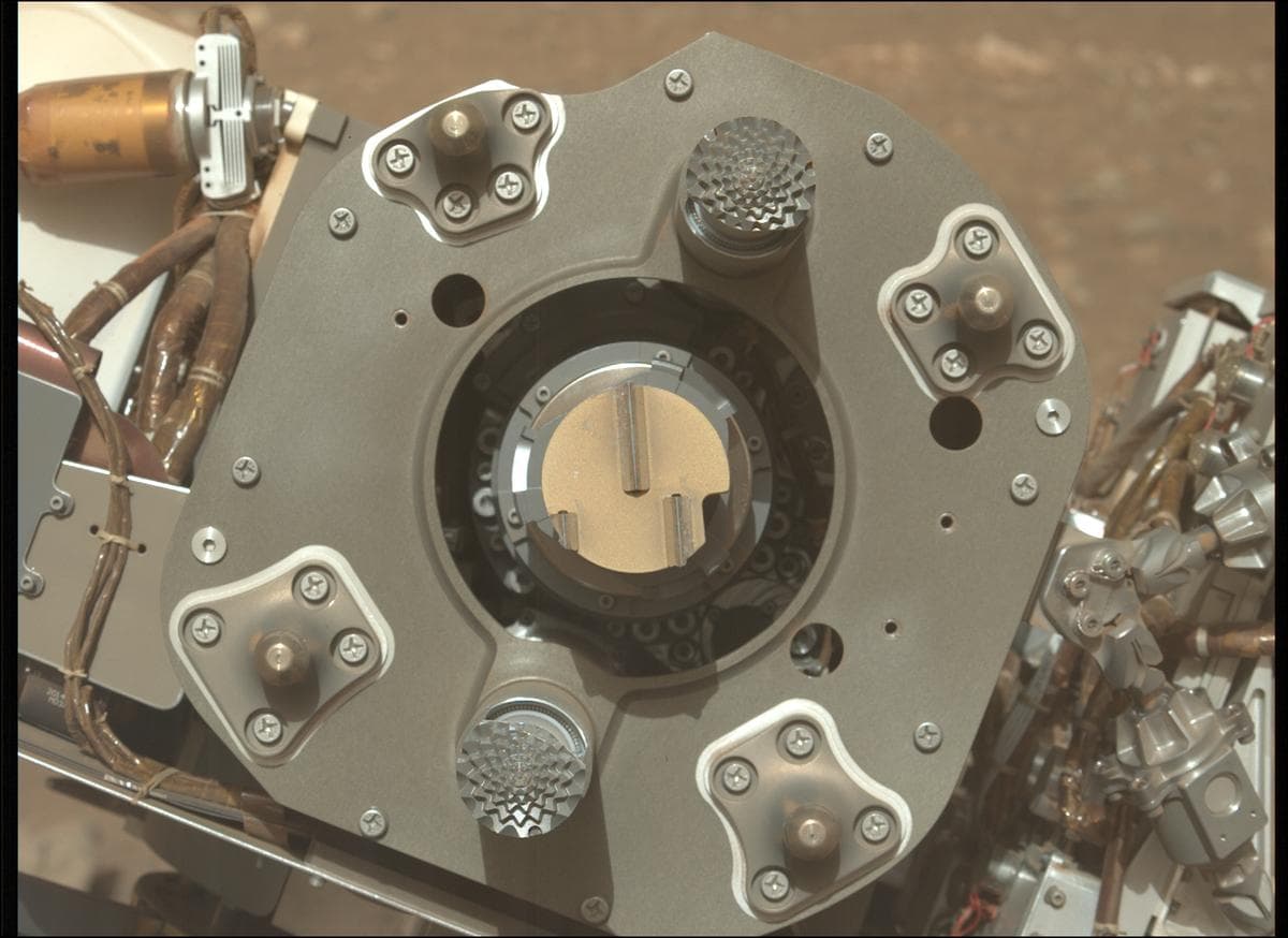 Mars image captured by MCZ_LEFT on Perseverance