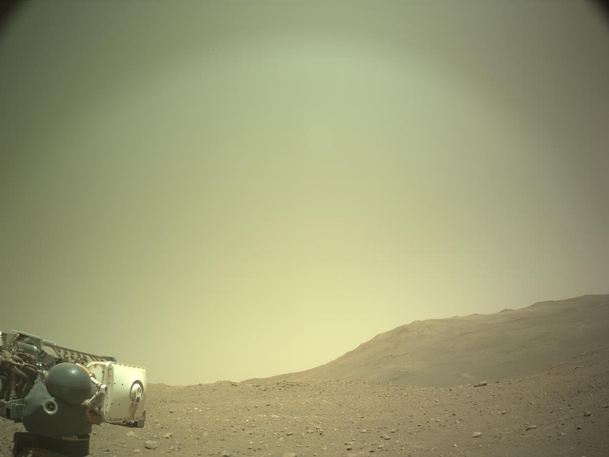 Mars image captured by NAVCAM_LEFT on Perseverance