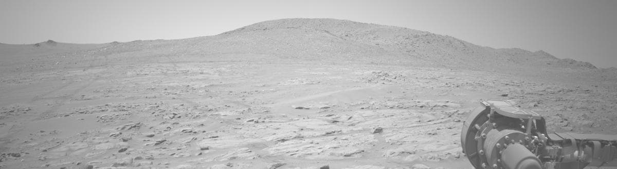 Mars image captured by NAVCAM_LEFT on Perseverance