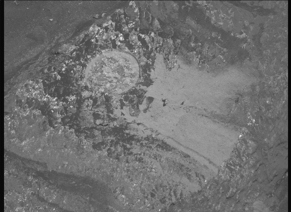 Mars image captured by MCZ_LEFT on Perseverance