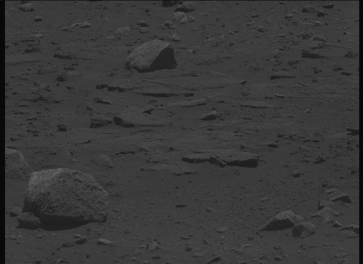 Mars image captured by MCZ_LEFT on Perseverance