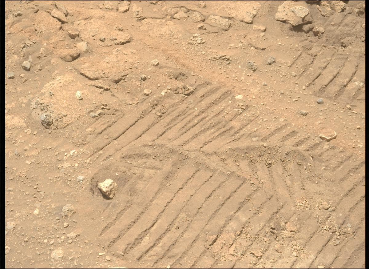 Mars image captured by MCZ_LEFT on Perseverance
