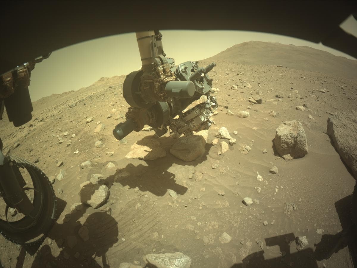 Mars image captured by FRONT_HAZCAM_LEFT_A on Perseverance