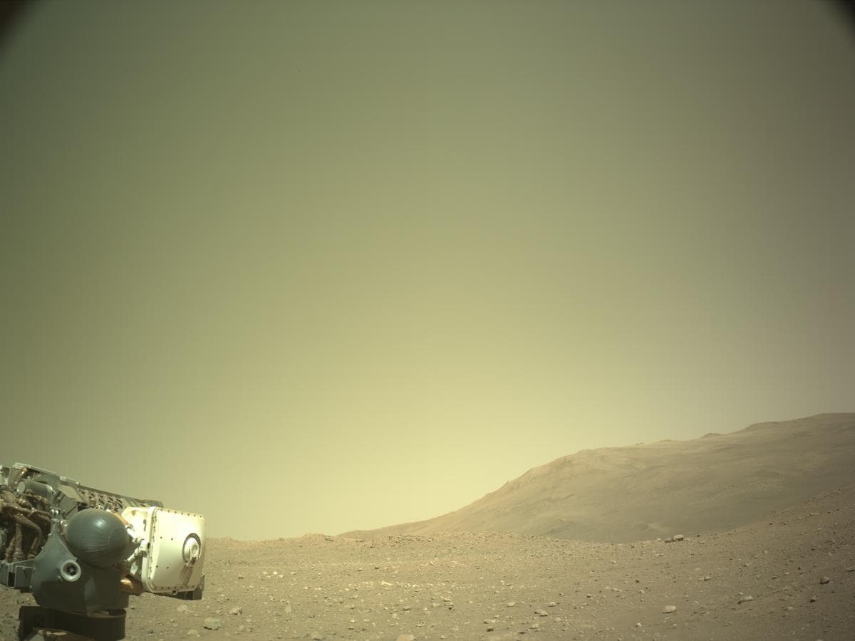 Mars image captured by NAVCAM_LEFT on Perseverance