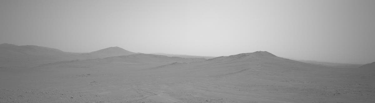 Mars image captured by NAVCAM_LEFT on Perseverance