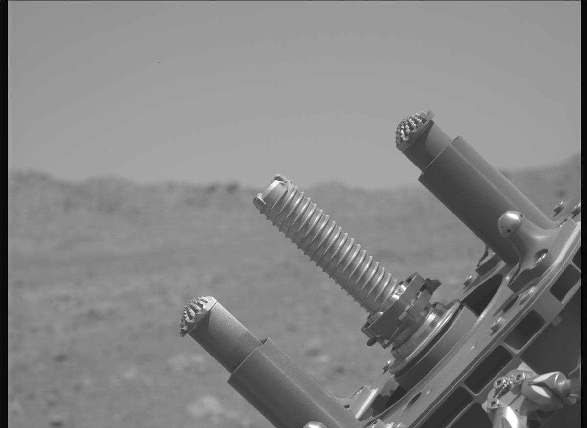 Mars image captured by MCZ_LEFT on Perseverance