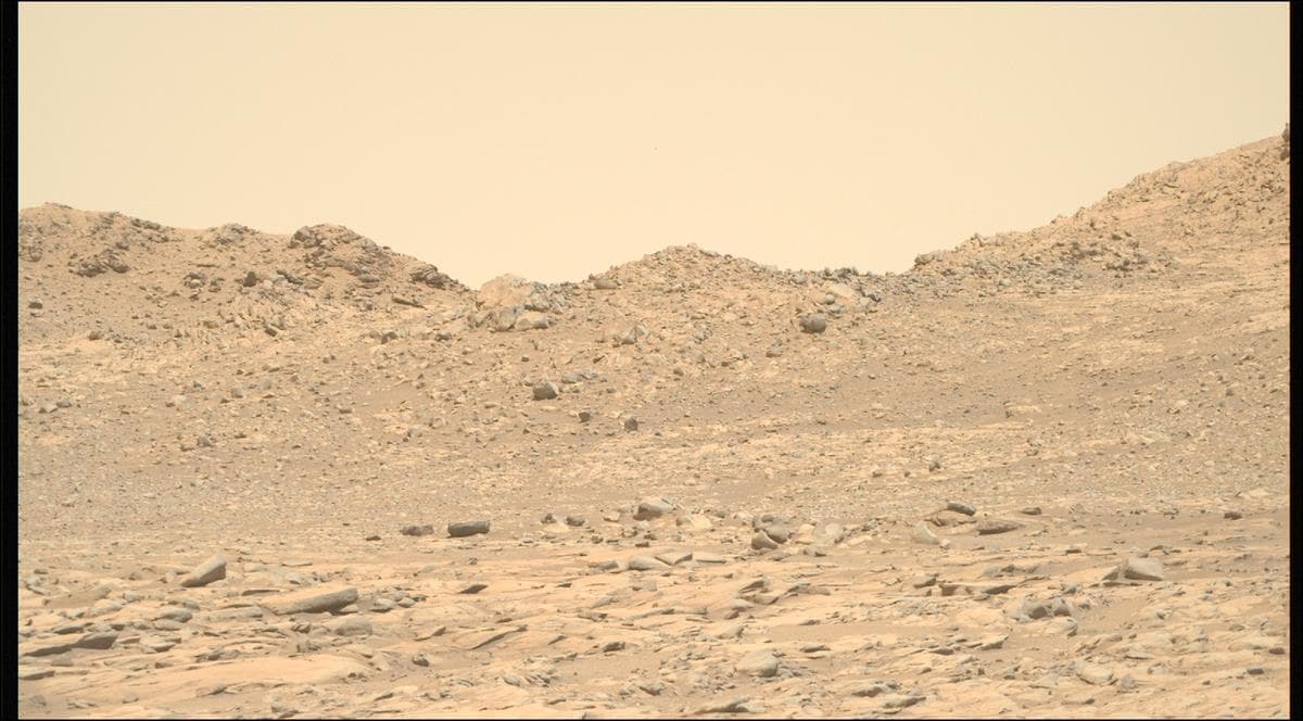 Mars image captured by MCZ_RIGHT on Perseverance