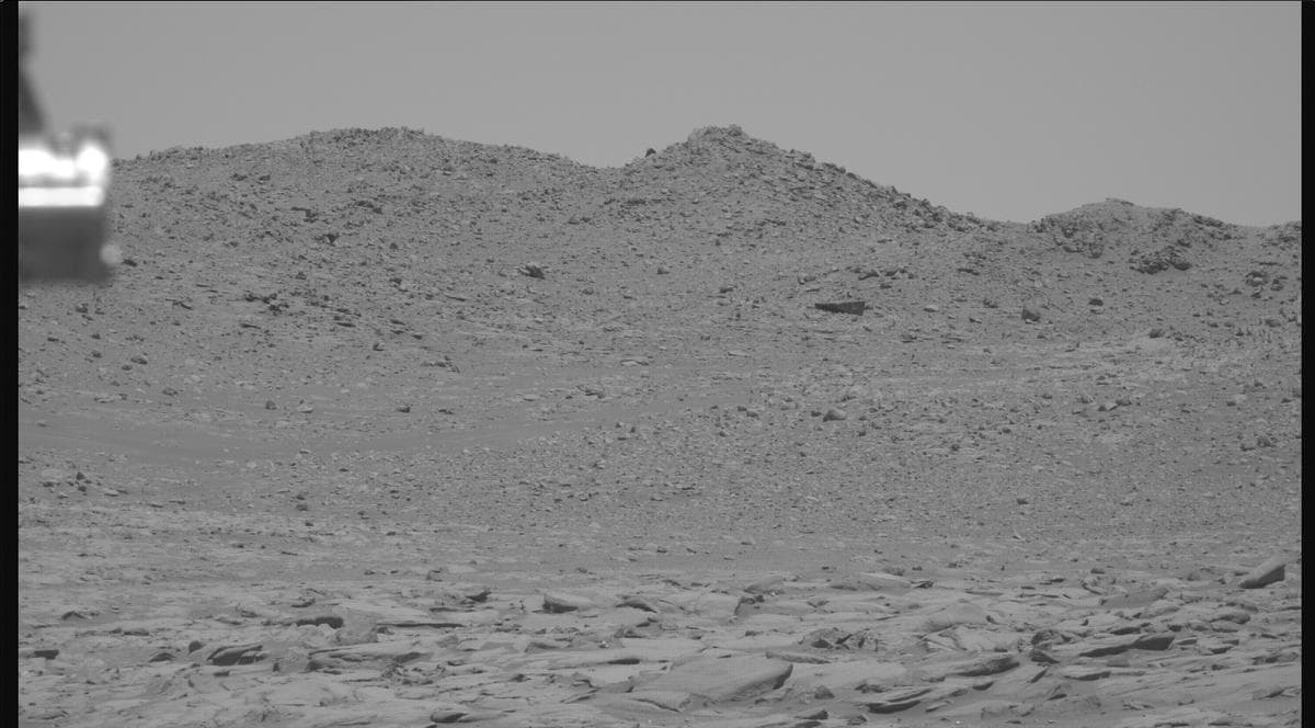 Mars image captured by MCZ_RIGHT on Perseverance
