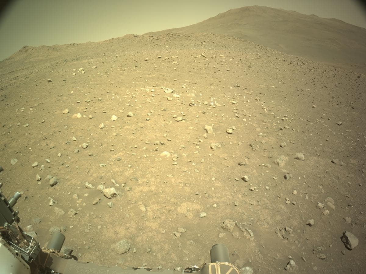 Mars image captured by NAVCAM_LEFT on Perseverance