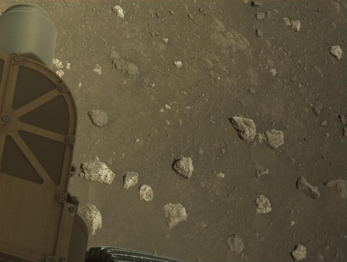 Mars image captured by NAVCAM_LEFT on Perseverance