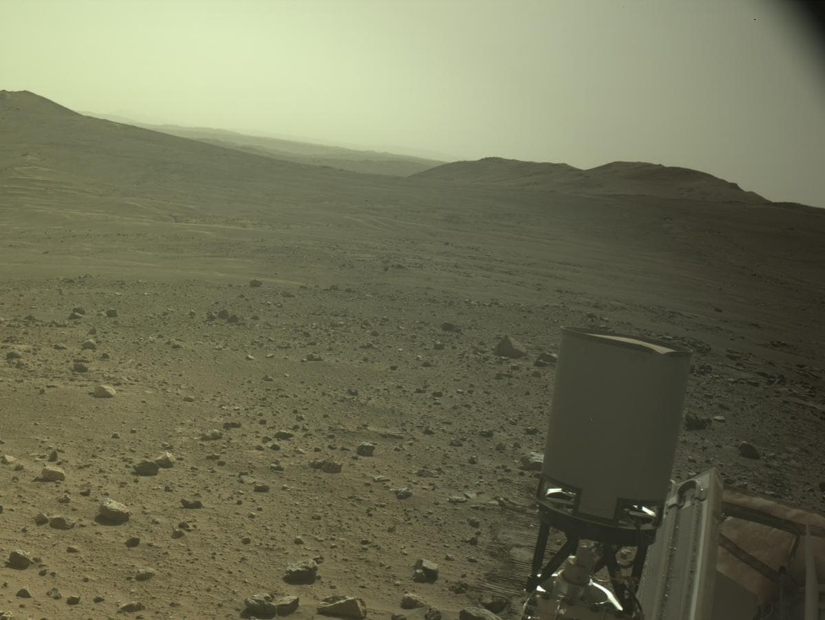 Mars image captured by NAVCAM_RIGHT on Perseverance