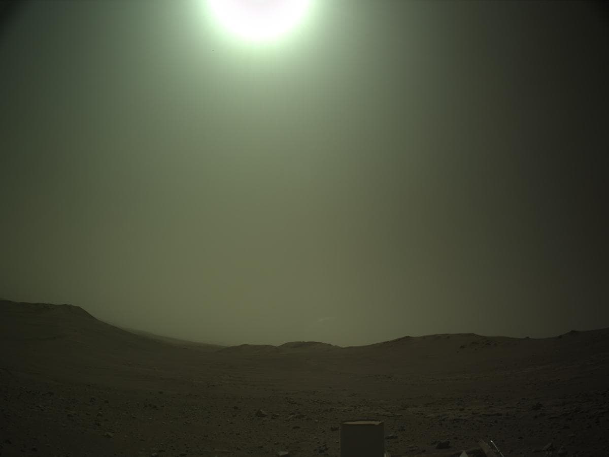 Mars image captured by NAVCAM_LEFT on Perseverance