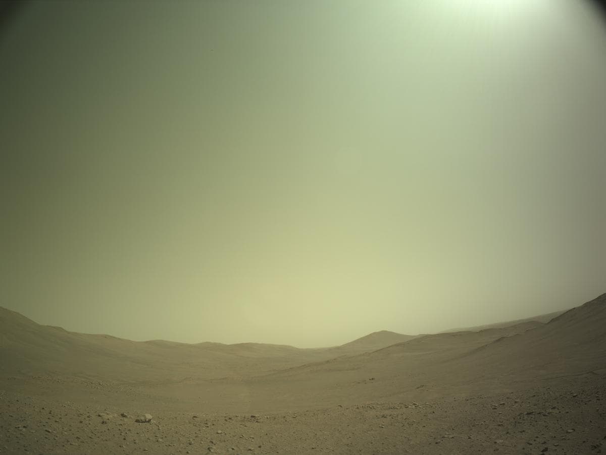 Mars image captured by NAVCAM_LEFT on Perseverance