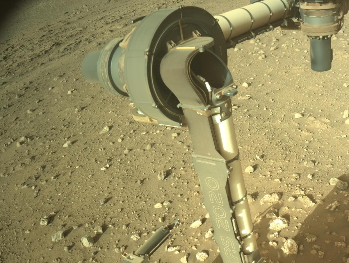 Mars image captured by NAVCAM_LEFT on Perseverance