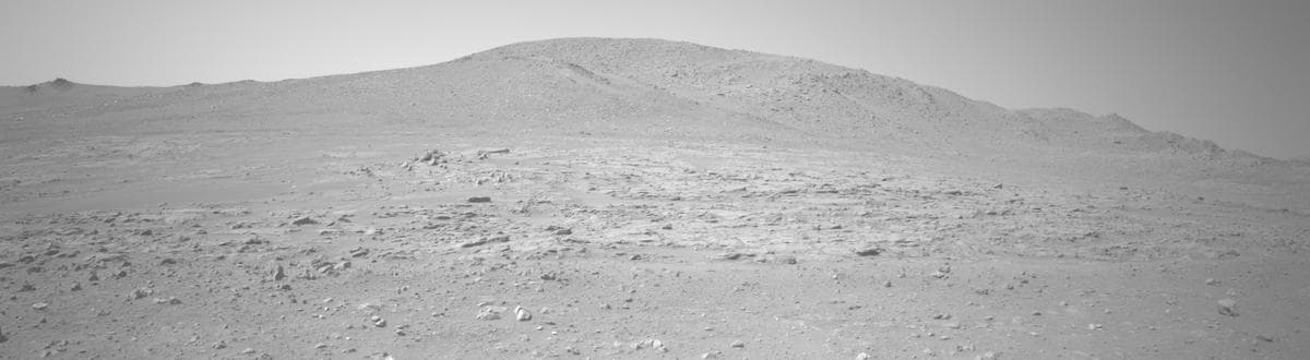 Mars image captured by NAVCAM_LEFT on Perseverance