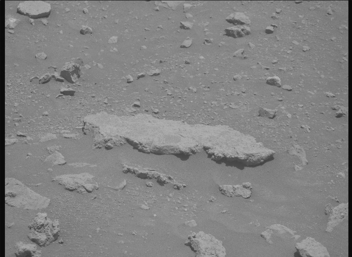 Mars image captured by MCZ_RIGHT on Perseverance