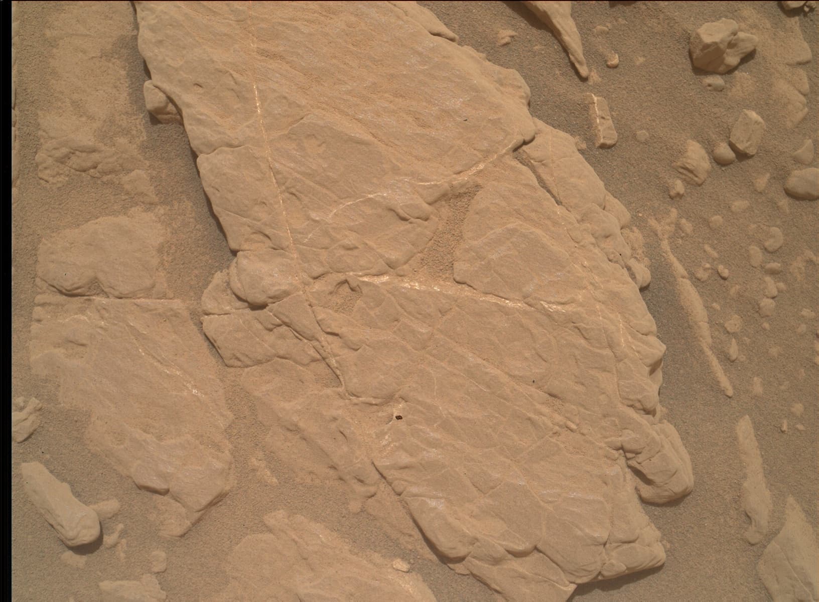 Foto de Marte da câmera MAHLI