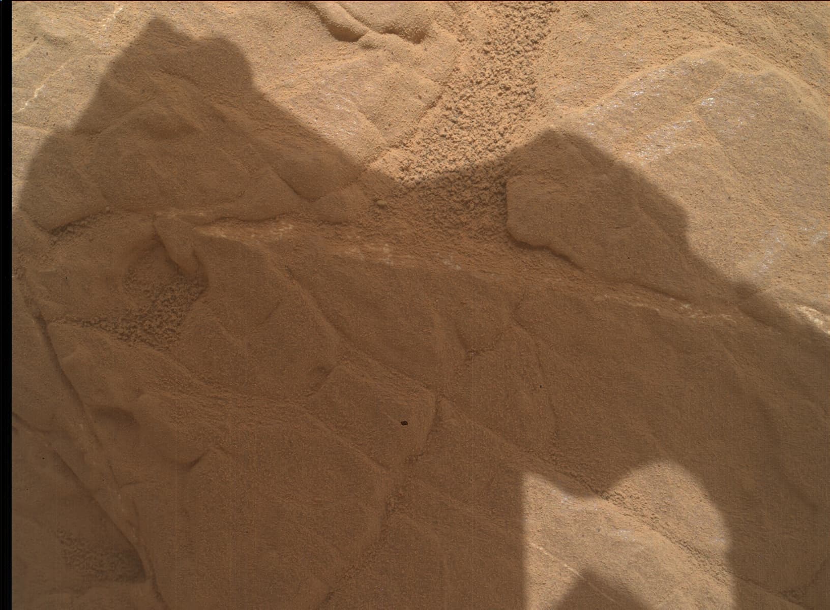 Foto de Marte da câmera MAHLI