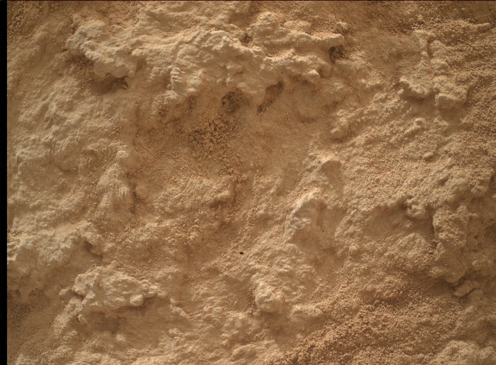 Foto de Marte da câmera MAHLI