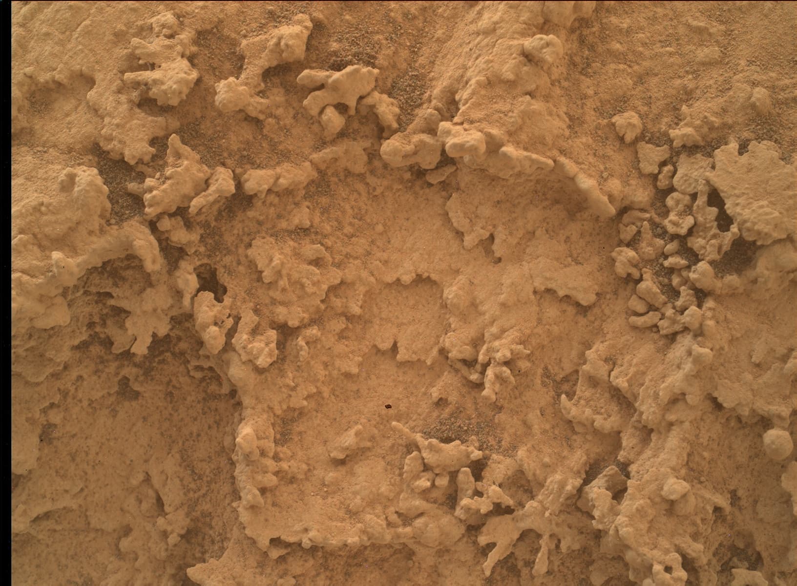 Foto de Marte da câmera MAHLI