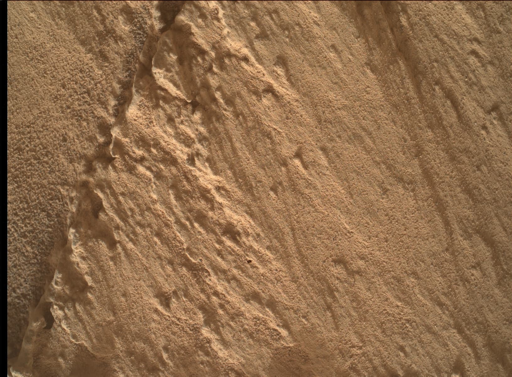 Foto de Marte da câmera MAHLI