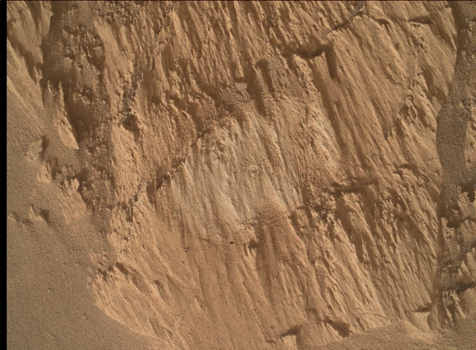 Foto de Marte da câmera MAHLI