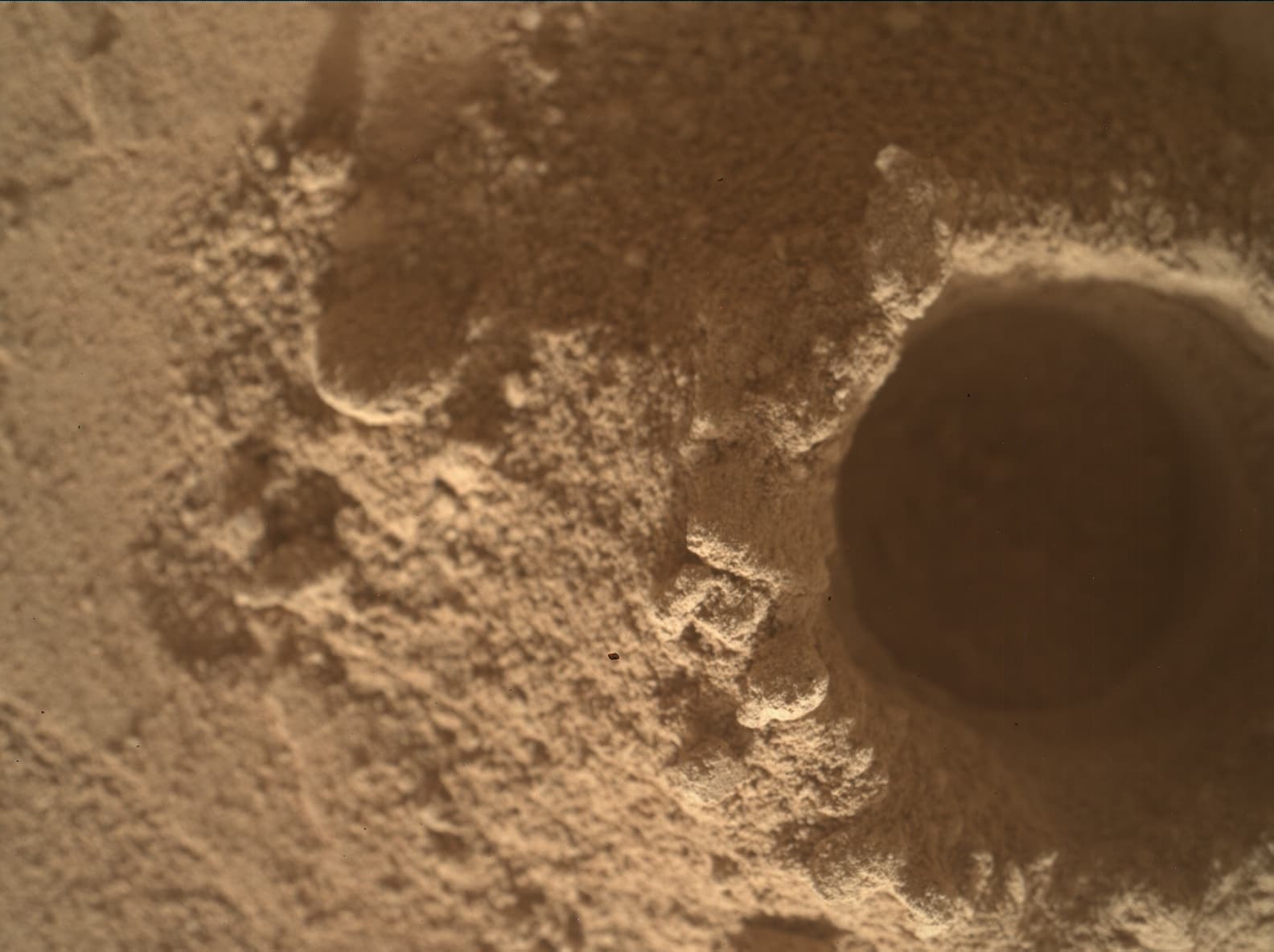 Foto de Marte da câmera MAHLI