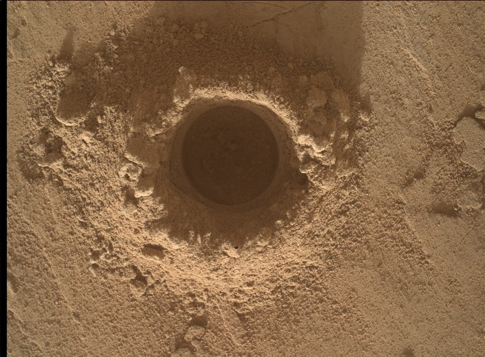 Foto de Marte da câmera MAHLI