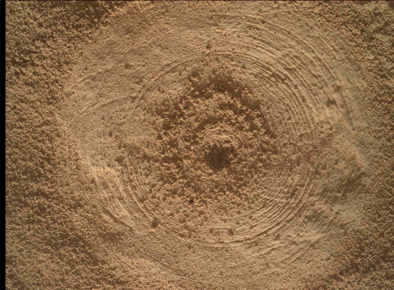 Foto de Marte da câmera MAHLI