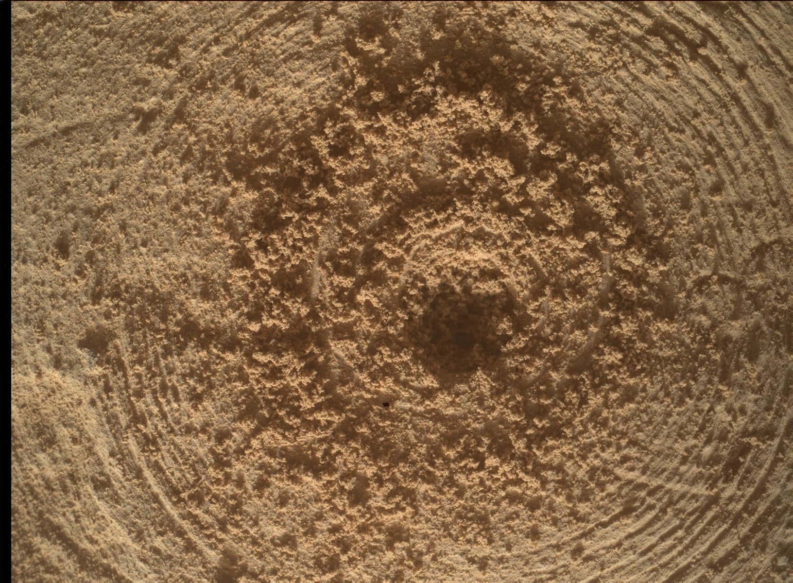 Foto de Marte da câmera MAHLI