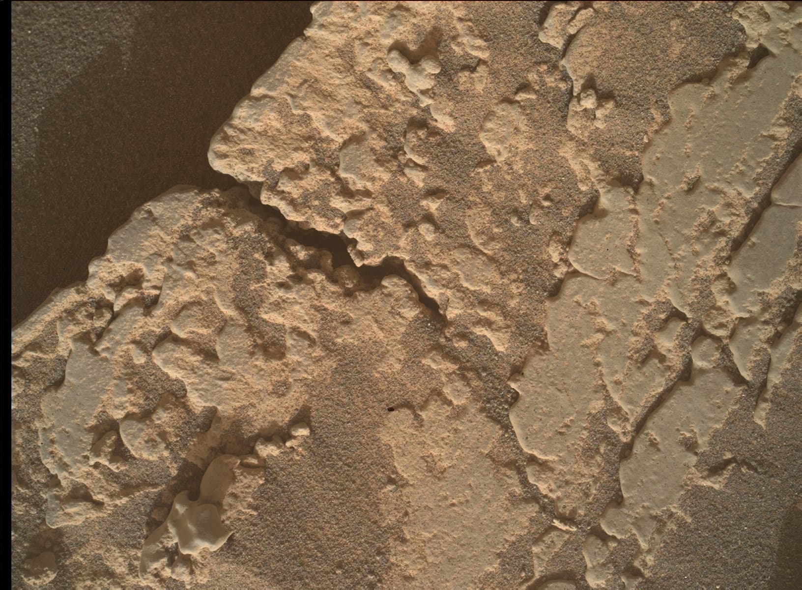 Foto de Marte da câmera MAHLI