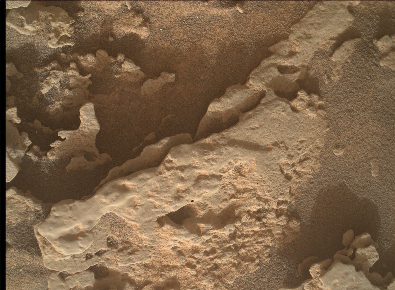 Foto de Marte da câmera MAHLI