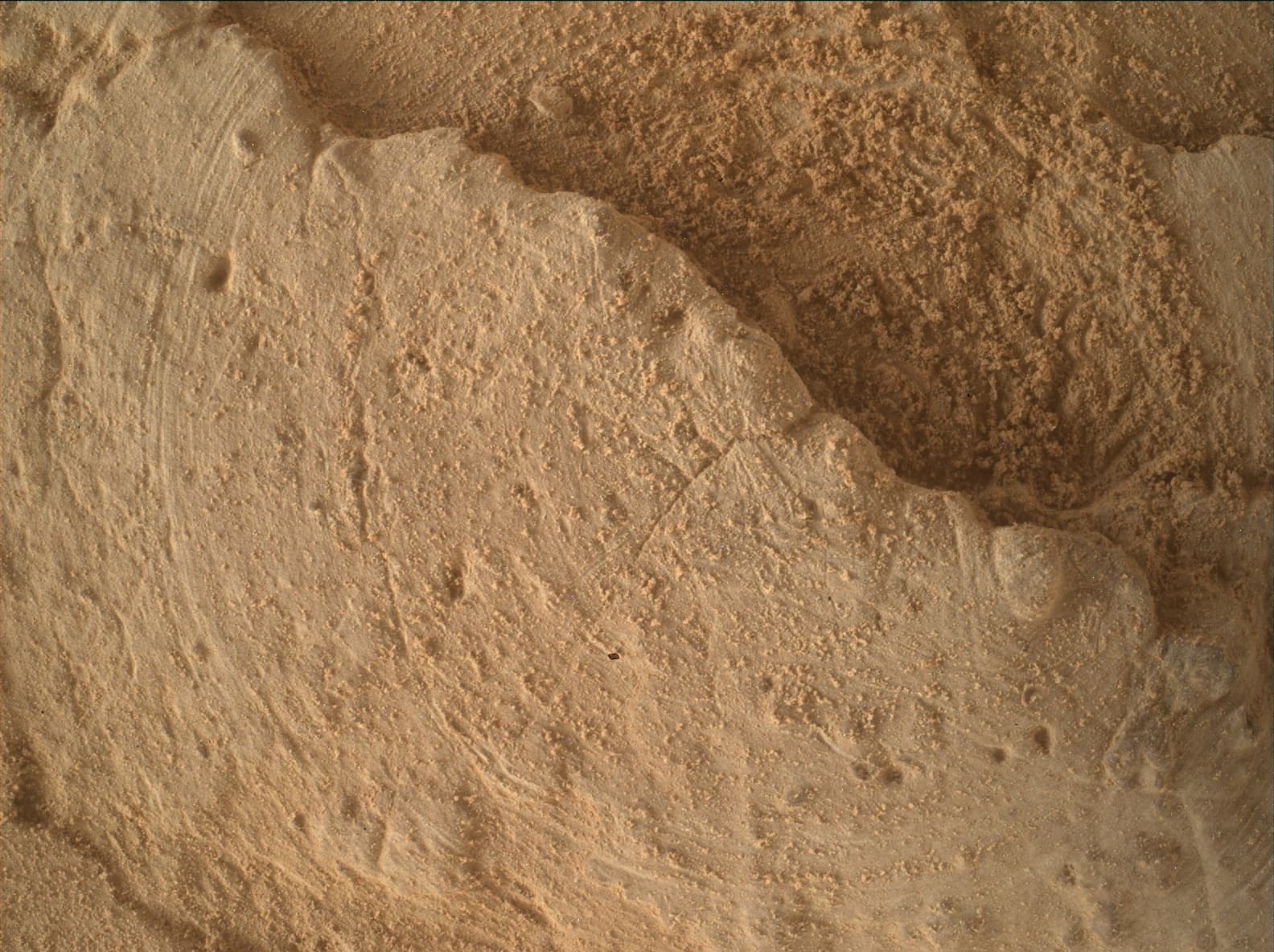 Foto de Marte da câmera MAHLI