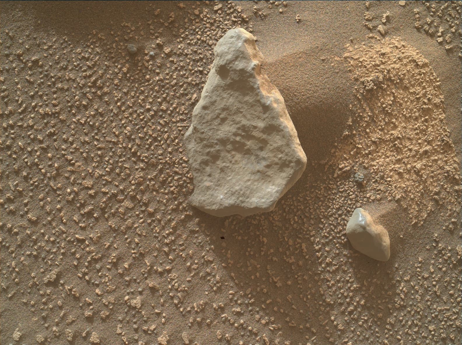 Foto do rover em Marte de 2026-07-17