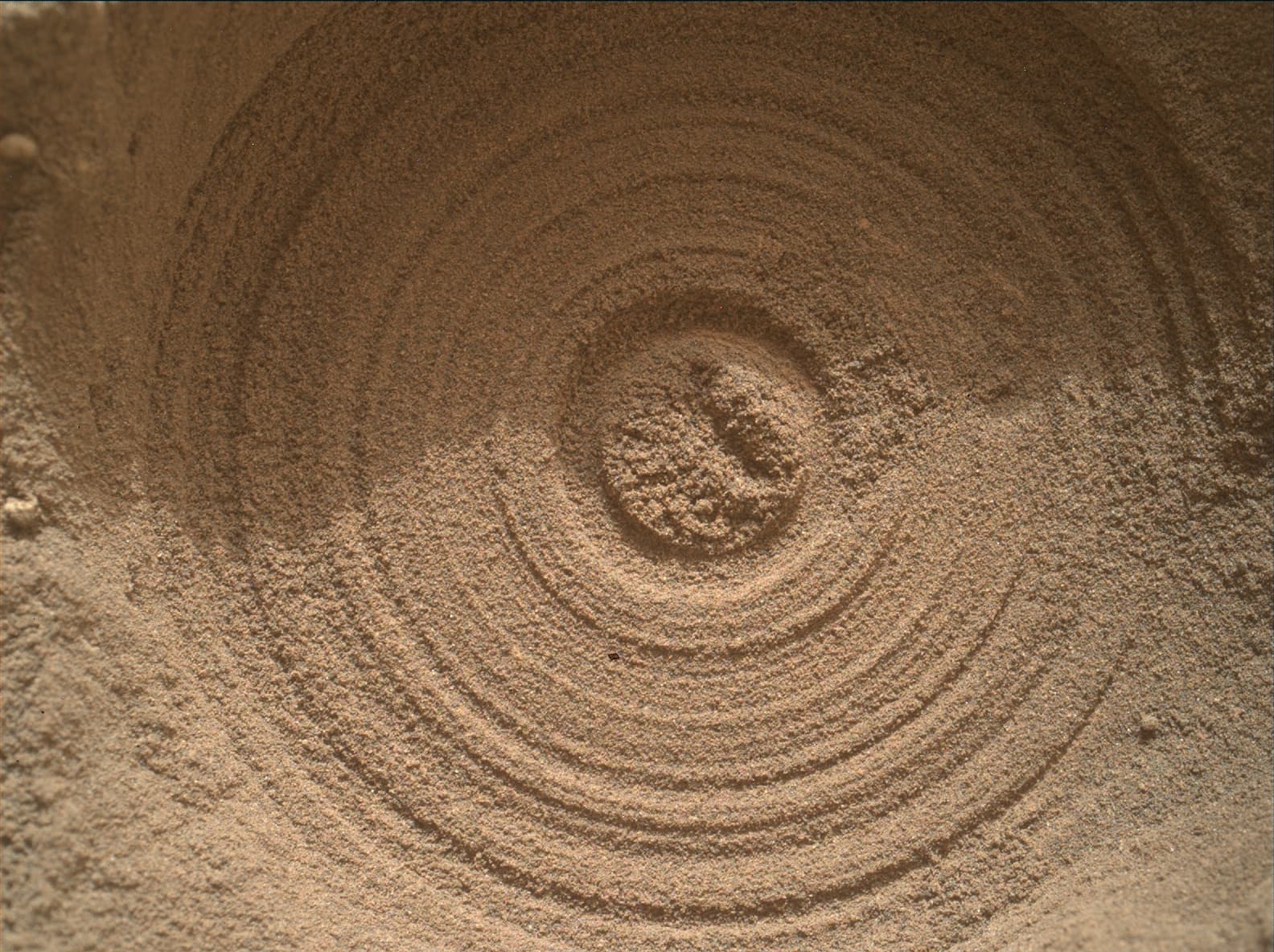 Foto de Marte da câmera MAHLI