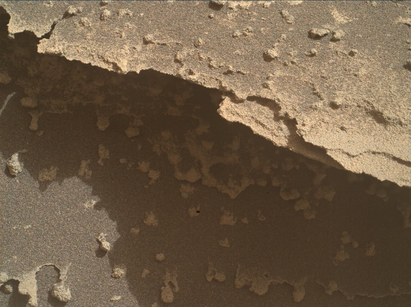 Mars image captured by MAHLI on Curiosity